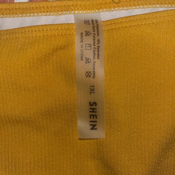 Shein Swim Set 1xl Gold Yellow NWOT - Picture 2 of 2